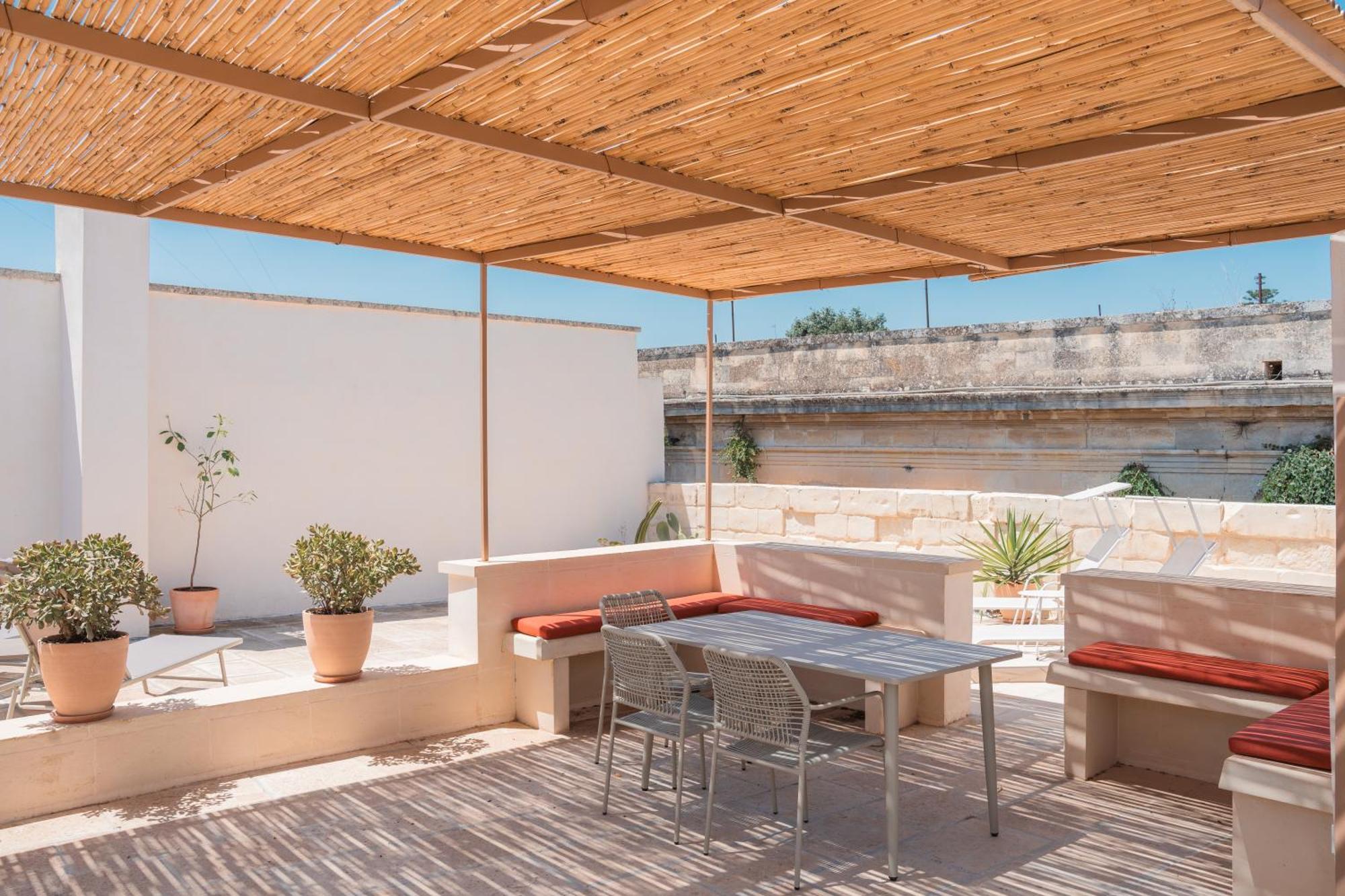 Margherita Apartment & Rooftop By Residence Colibri 레체 외부 사진